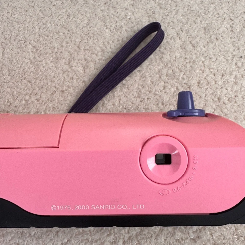 Polaroid Pink Hello Kitty Camera